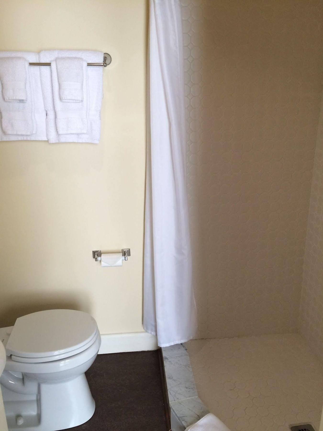 The Woodbridge House Hotell Kingsville Eksteriør bilde